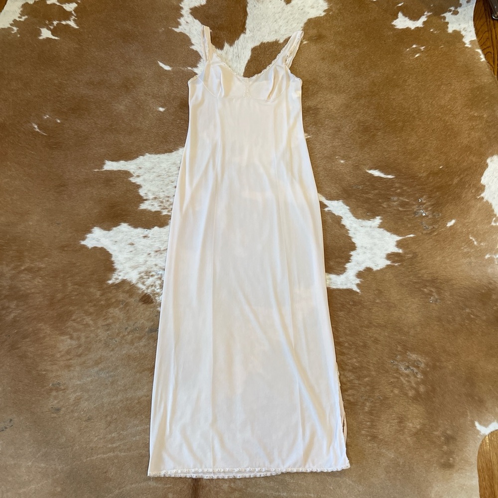 Elegant Cream Maxi Dress
